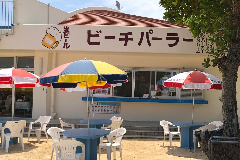 伊計ビーチのパーラー