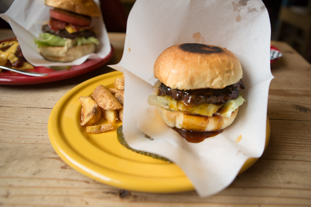 ゴーディーズ のテリヤキバーガー