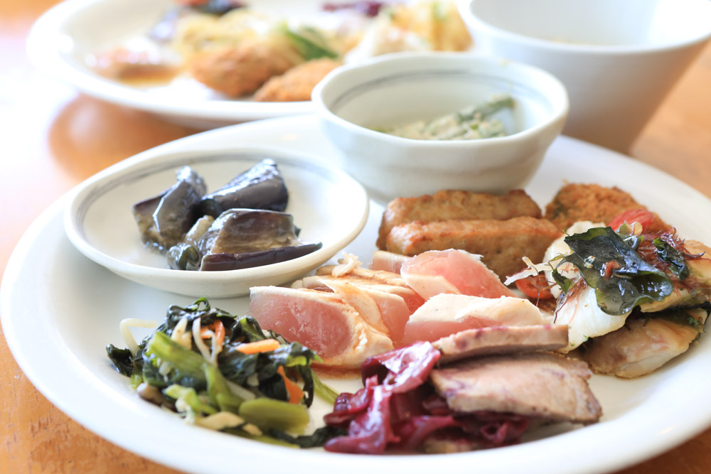 オールデイダイニングコラーロのランチ
