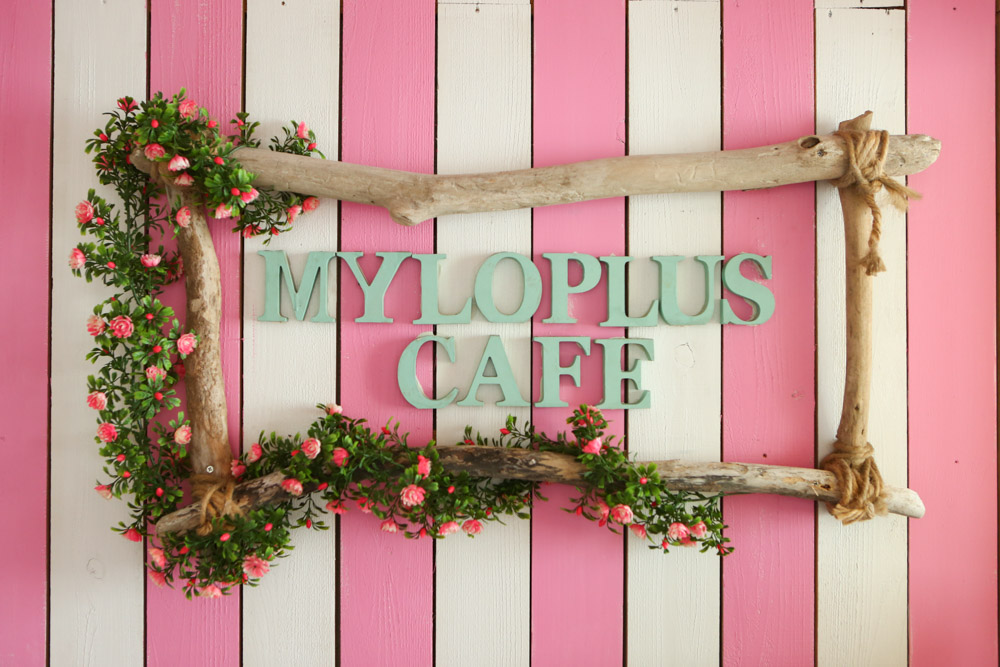 マイロプラス カフェの入り口