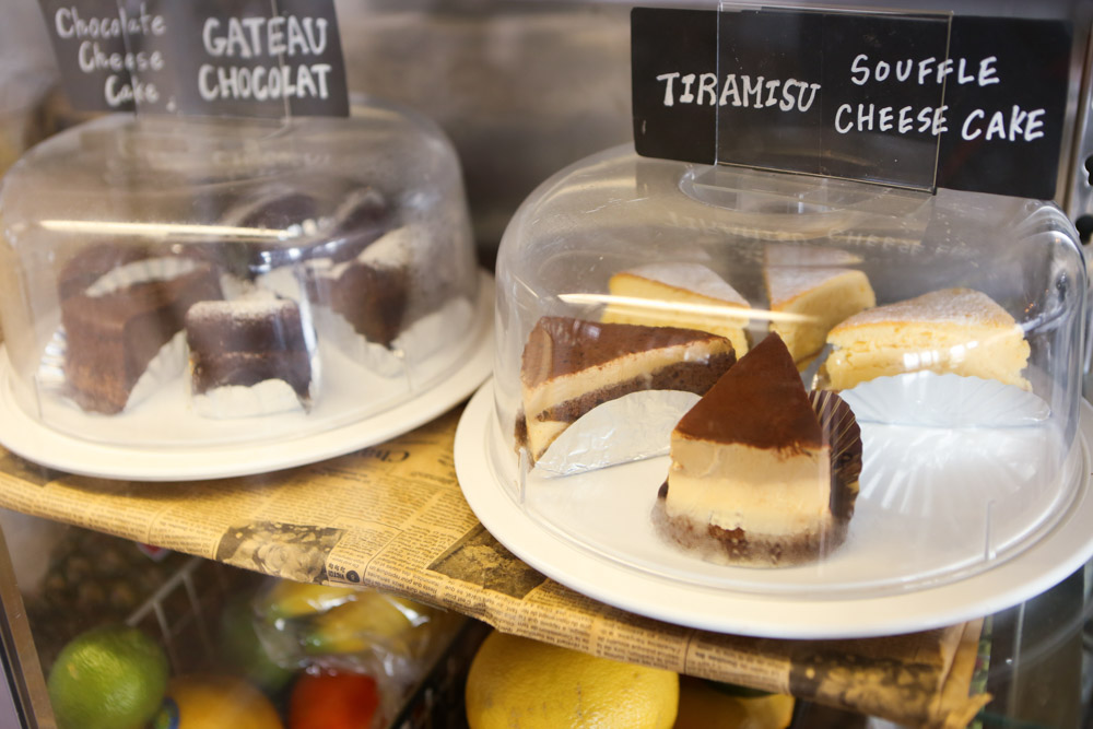 トランジットカフェのケーキ