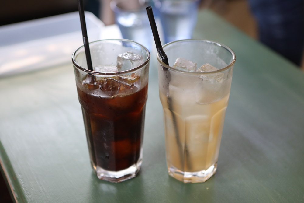 ジンジャーエールとアイスコーヒー