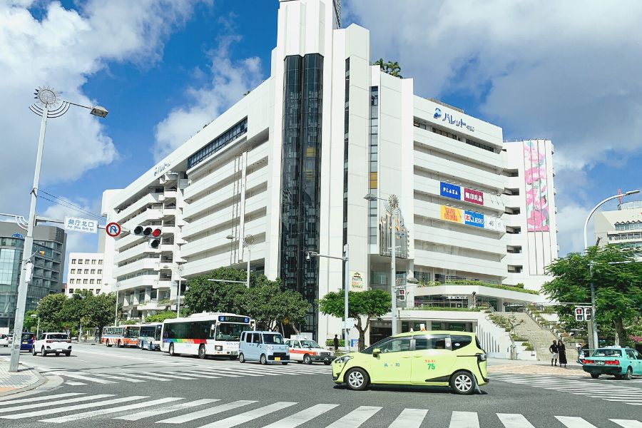 沖縄旅行のお土産は国際通りのどこで買う？